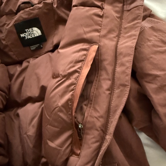 North Face coat - Picture 5 of 14